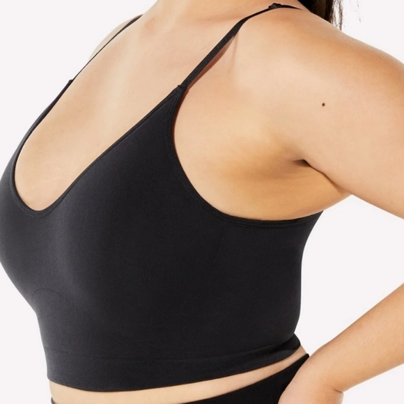 NWT - Fabletics/Yitty Collection Nearly Naked Shaping Plunge Bra - Picture 4 of 8